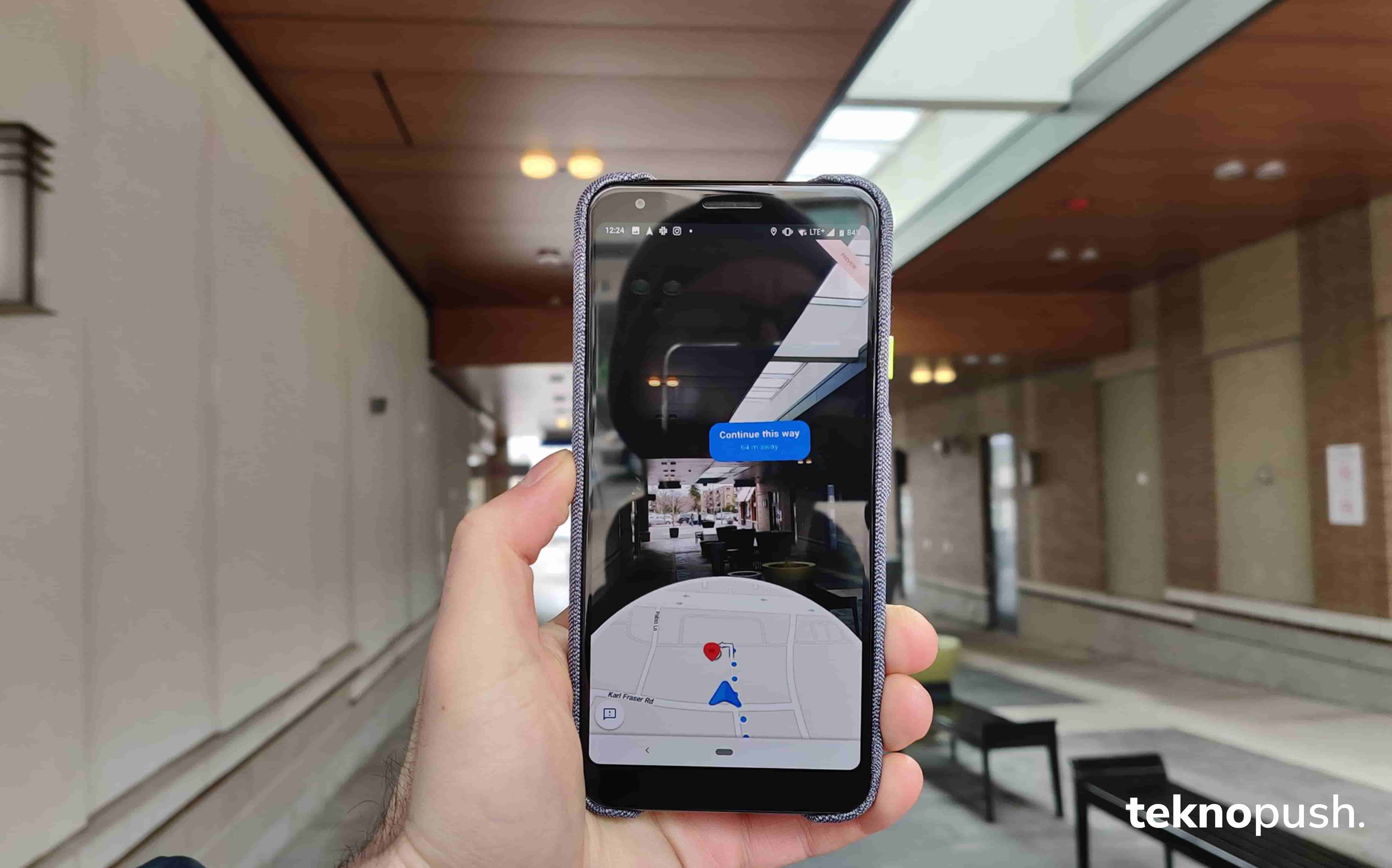 Google Haritalara 4 Yeni Özellik Geldi: Live View’da Arama, İstediğiniz Yemeğe Göre Restoran Bulma ve Dahası