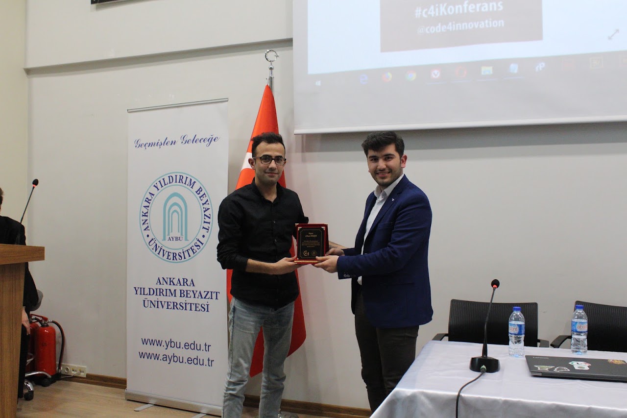 Ankara’da SEO’nun Öne Çıkan İsmi: SEO Uzmanı Erhan Tunçer